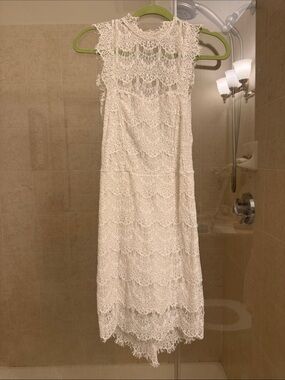 4th special. Lowest price! 
Free People Ivory Lace Midi Dress